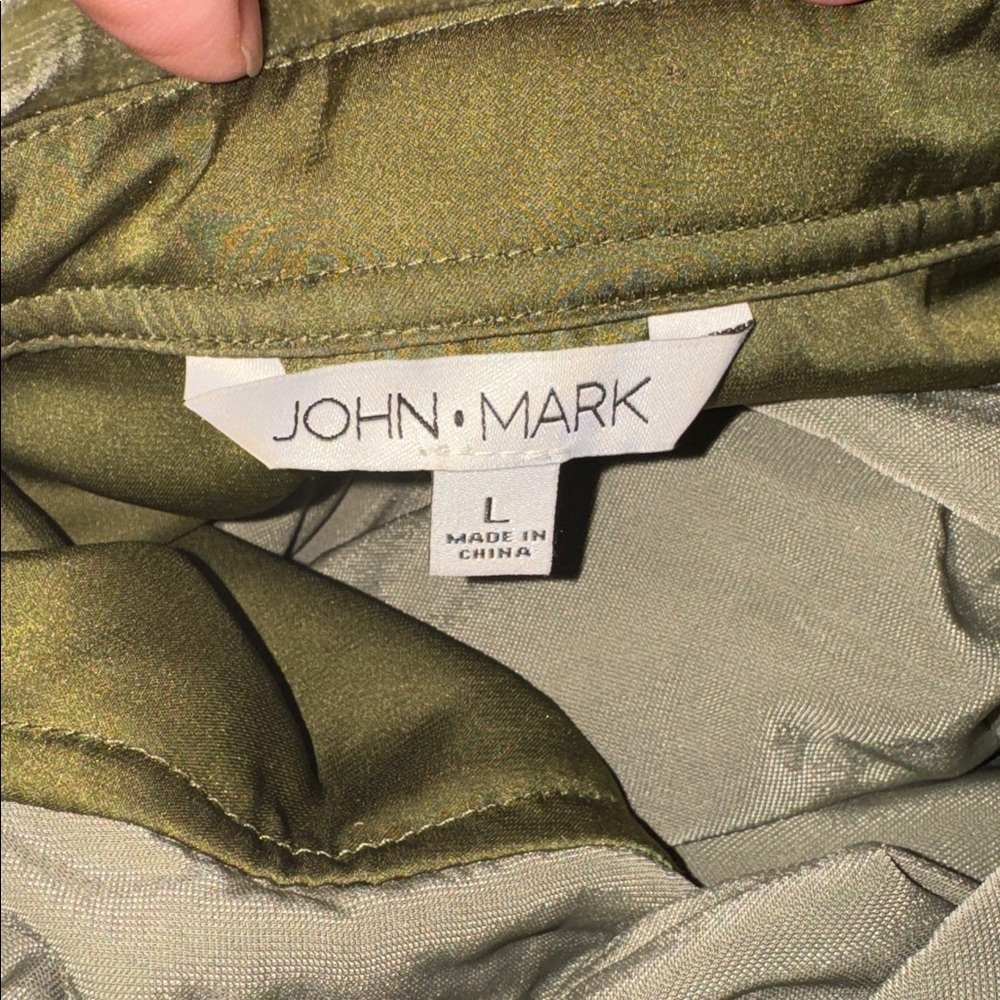 John Mark Large Crushed Velvet Button Up Shirt Blouse Top Long Sleeve Green - Picture 4 of 6
